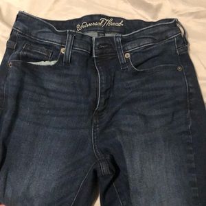 UNIVERSAL THREAD jeans